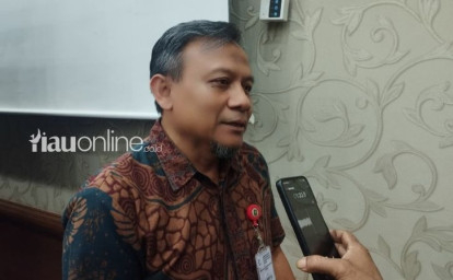 Kepala-Biro-Perekonomian-dan-SDA-Setdaprov-Riau-Sri-Irianto.jpg
