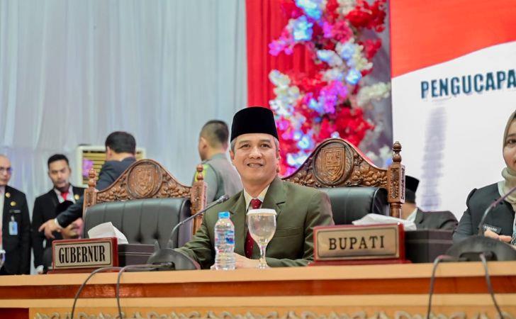 Dua Putra Bupati Bengkalis Jadi Pimpinan Sementara DPRD Bengkalis 6