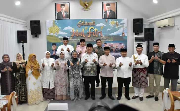 Halal bihalal DPRD Pekanbaru10