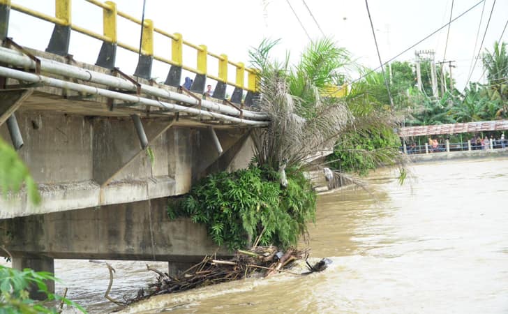 Jembatan-Riau-Sumut.jpg