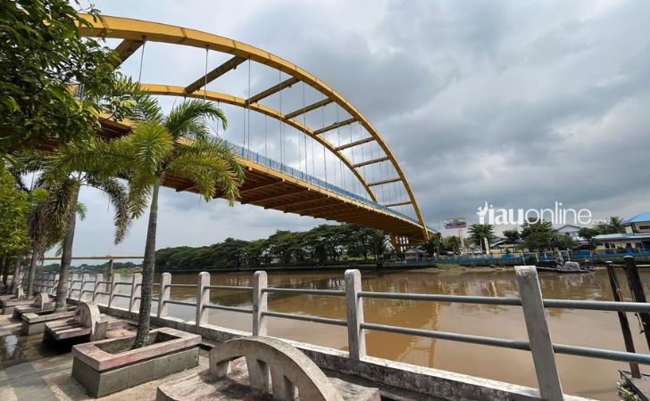 Jembatan sungai siak-1