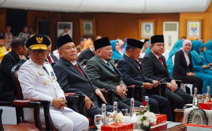 Lantik Pj Gubri Rahman Hadi Mendagri: Laksanakan Tugas Sesuai Tanggung Jawab 10