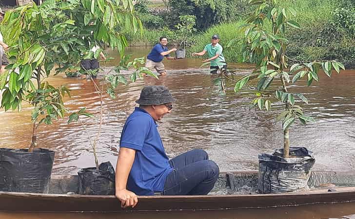 Pembersihan sungai1