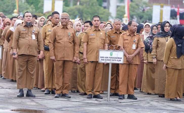 Pimpin Apel Pagi Bersama, Ini Harapan Pj Gubernur Riau 8