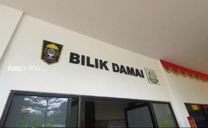 Bilik-Damai-kejati-riau.jpg