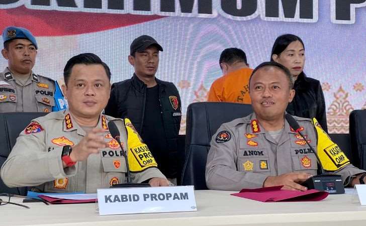 Dirreskrimum-Polda-Riau-Kombes-Asep-Darmawan.jpg