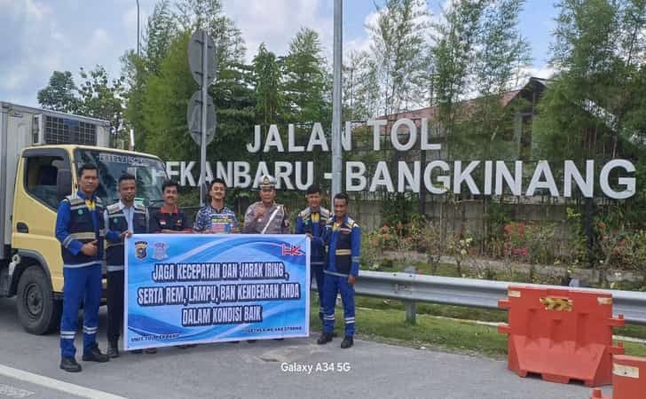 Ditlantas-patroli-di-tol-pekanbaru-bkn.jpg