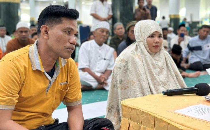 Dua-Orang-Masuk-Islam-di-Bulan-Ramadan-Alasannya-Bikin-Merinding.jpg