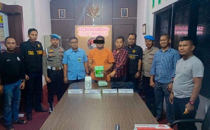 Hendak-Dibawa-ke-Aceh-Tim-Gabungan-Gagalkan-Peredaran-2-Kilogram-Sabu.jpg