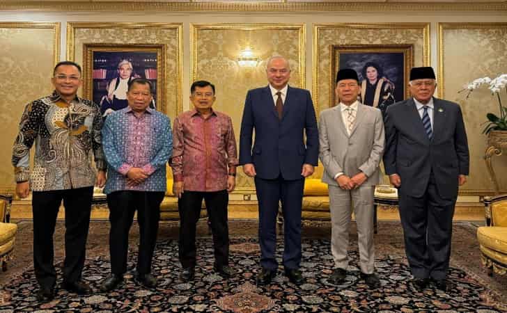 JK-dan-paman-atta-di-malaysia2.jpg