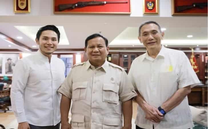 Jusuf-Hamka-dan-putra-bersama-Prabowo-Subianto.jpg