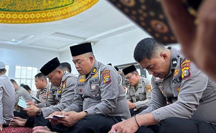 Kekuatan-Doa-Bersama-Wujudkan-Pilkada-Damai-2024-di-Bumi-Lancang-Kuning.jpg