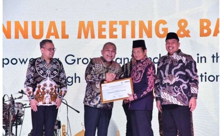 Komitmen-Beri-Pelayanan-Terbaik-BRK-Syariah-Raih-5-Penghargaan-BPKH-Award.jpg