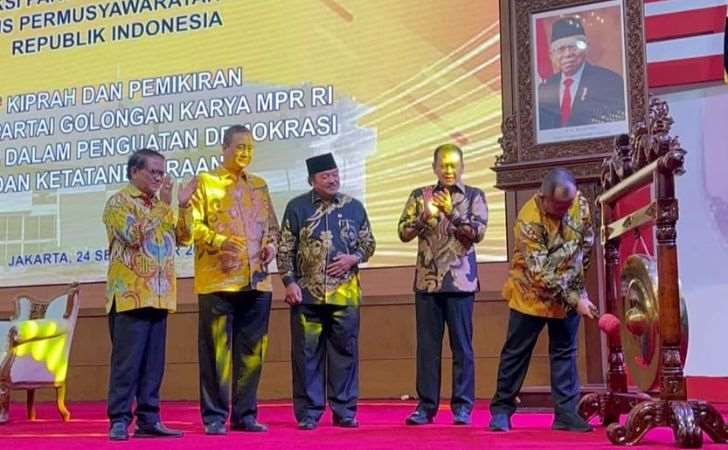 MPR-RI-Fraksi-Golkar-Gelar-Seminar-Kebangsaan-di-Akhir-Masa-Jabatan.jpg