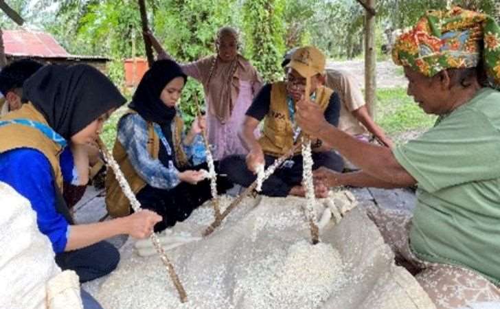 Mangalo-Mesik-Pangan-Khas-Sakai-yang-Tak-lekang-Oleh-Waktu.jpg