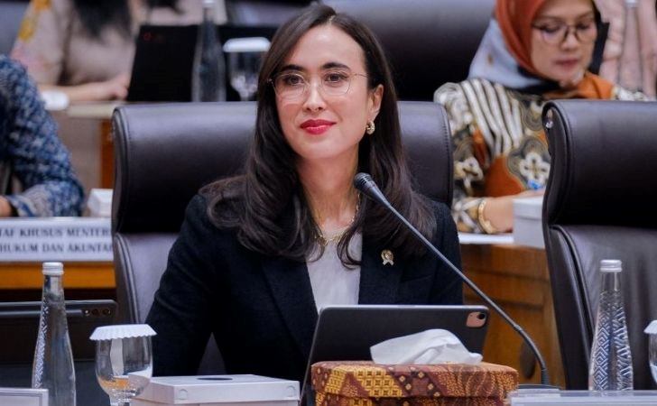 Menteri-Pariwisata-Widiyanti-Putri-Wardhana.jpg