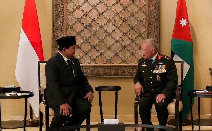 Menteri-Pertahanan-Prabowo-Subianto-bertemu-Raja-Yordania.jpg