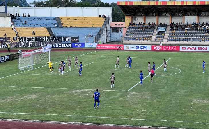 PSPS-Pekanbaru-Cukur-Persikabo-1973-dengan-Skor-3-1.jpg