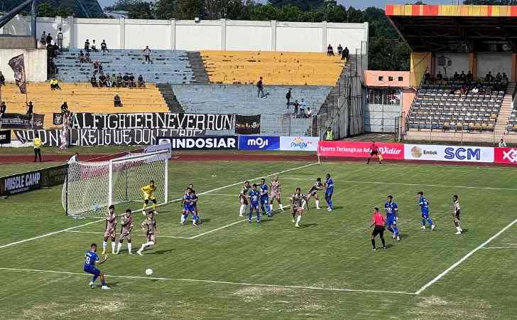 PSPS-Pekanbaru-vs-Persikabo-1973.jpg