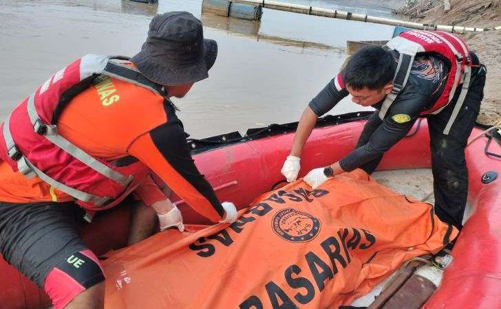 Pemancing-Tenggelam-di-Inhu-Ditemukan-Tewas-Usai-Sampan-yang-Ditumpangi-Terbalik.jpg