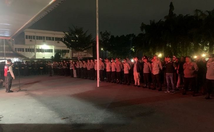 Polisi-Terjunkan-200-Personel-untuk-Antisipasi-Balap-Liar-di-Pekanbaru.jpg