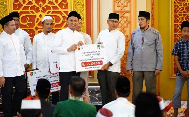 Safari-Ramadan-Pemprov-Riau-BRK-Syariah-Perkuat-Dakwah-Islam-Lewat-Program-CSR.jpg