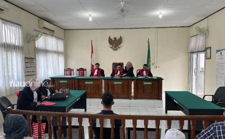 Sidang-KDRT-Brigadir-Rido5.jpg