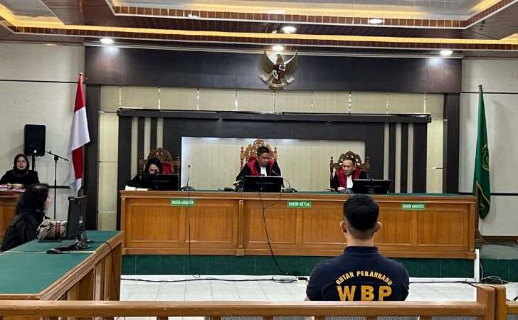 Sidang-Tuntutan-KDRT-Oknum-Polresta-Pekanbaru-Ditunda.jpg