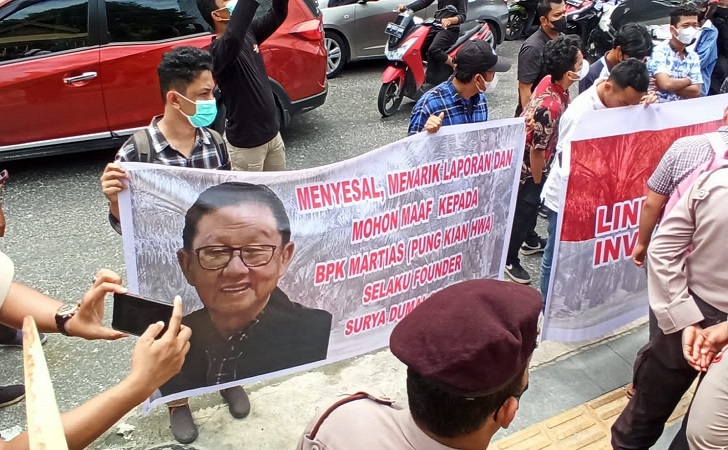 demo-di-kejati-riau3.jpg