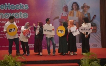 Indosat-Ajak-Perempuan-Riau-Berinovasi-Lewat-SheHacks-Innovate.jpg