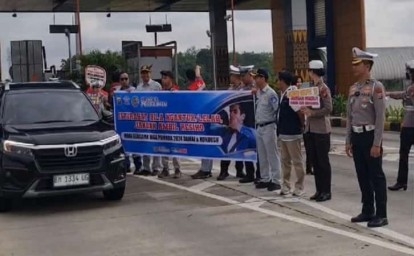 Kampanye-keselamatan-di-gerbang-tol.jpg