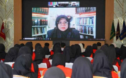 Pesan-Afni-pada-Mahasiswa-UNRIDA-Harus-Kritis-Pahami-Persoalan-Masyarakat.jpg