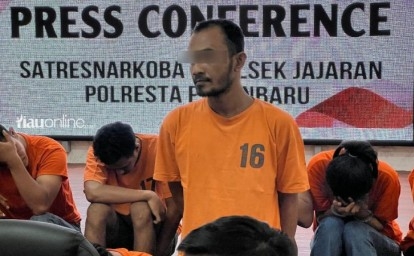 Pria-asal-hendak-dumai-edarkan-sabu-di-jkat.jpg