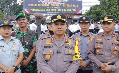 kapolres-kampar-ronald-sumaja.jpg