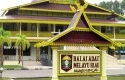 Balai-Adat-Melayu-Riau.jpg