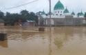 Banjir-Landa-Lima-Desa-di-Kampar-Polisi-Imbau-Warga-Tetap-Waspada.jpg