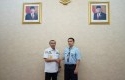 Gubernur-Riau-bersama-Vennes.jpg