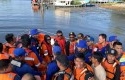 Tim-SAR-Gabungan-Berhasil-Temukan-Penumpang-MV-CAS-Jatuh-Ke-Laut.jpg