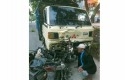 Truk-dan-Becak-motor-bertabrakan.jpg